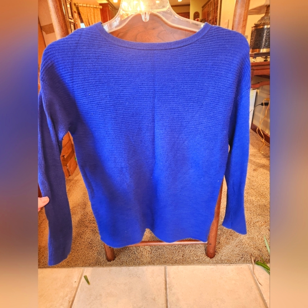 Tahari Blue Merino Wool Sweater (L)